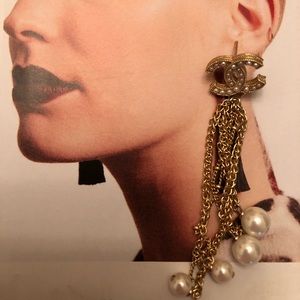 CHANEL CC Drop Earrings Matte Gold Tone